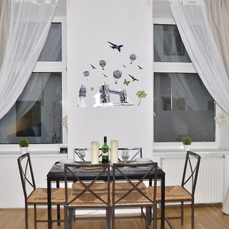 Citycenter Apartment Wenen Buitenkant foto