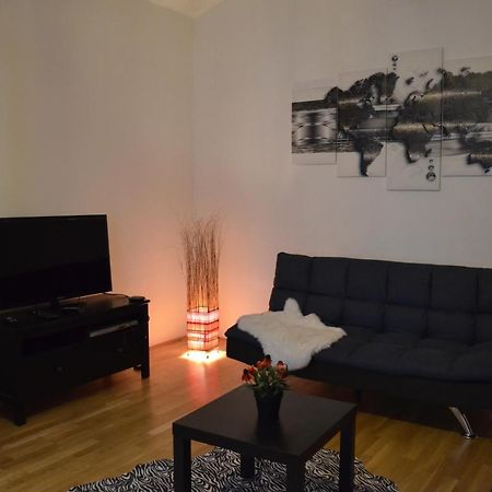 Citycenter Apartment Wenen Buitenkant foto