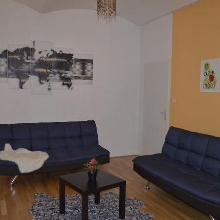 Citycenter Apartment Wenen Buitenkant foto