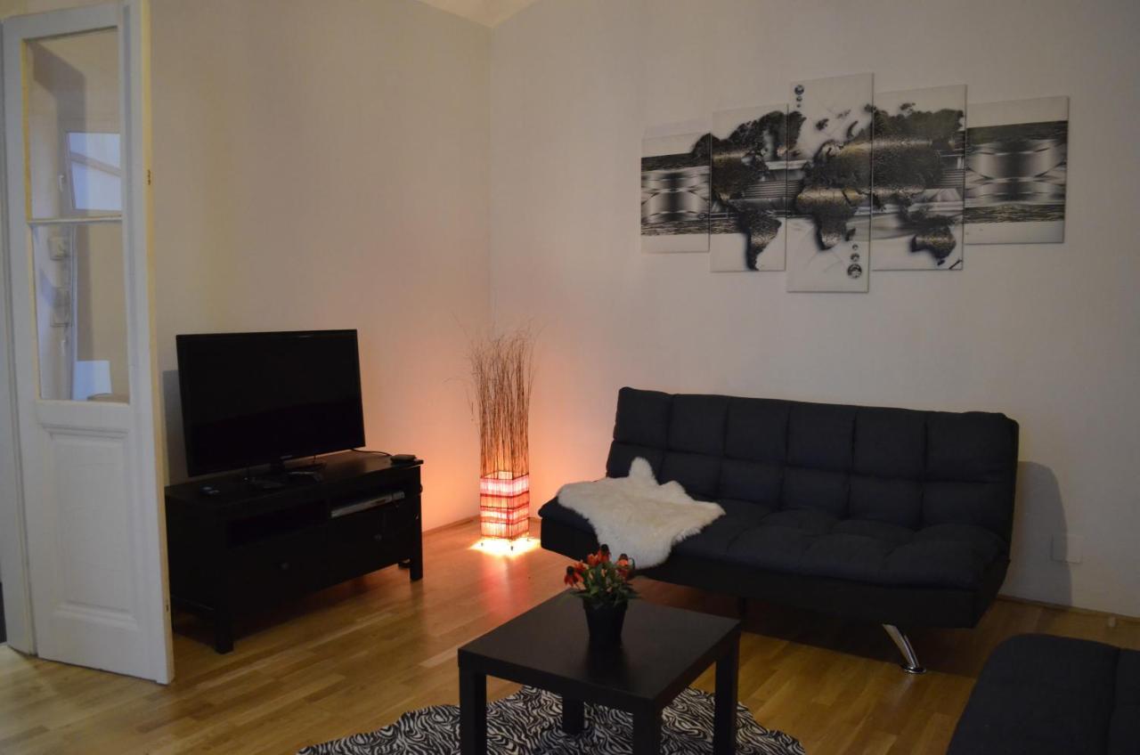 Citycenter Apartment Wenen Buitenkant foto