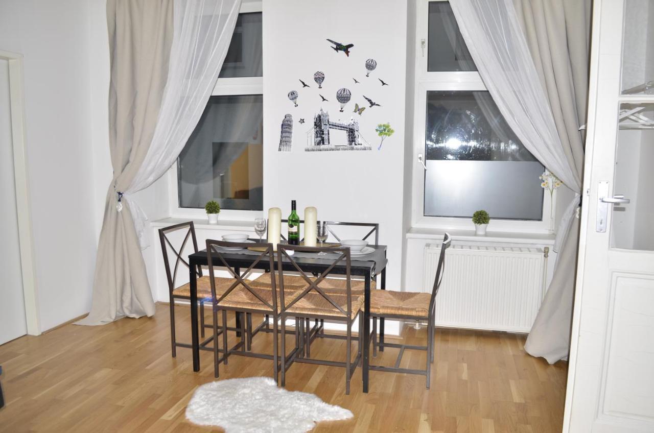 Citycenter Apartment Wenen Buitenkant foto