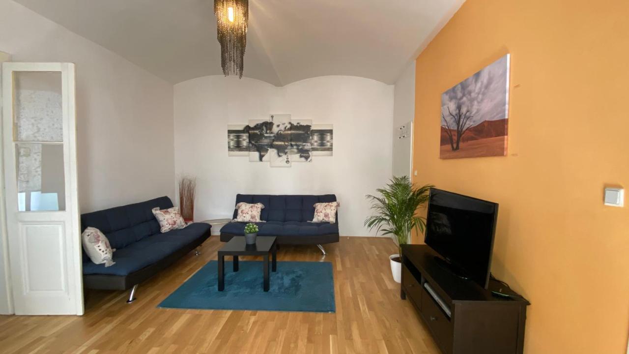 Citycenter Apartment Wenen Buitenkant foto